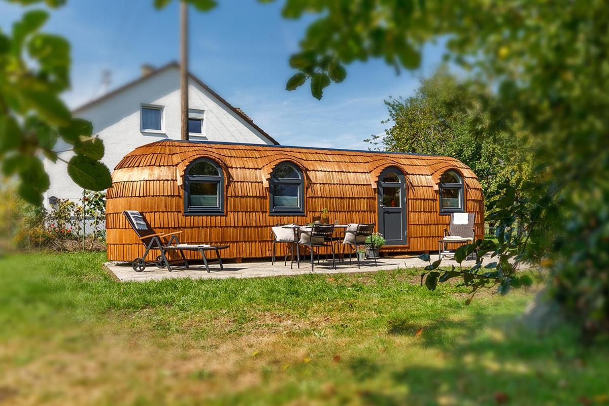 Auszeitgarten - Urlaub Im Tinyhaus Im Herzen Von Oberschwaben Aulendorf Esterno foto